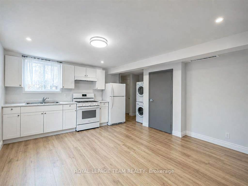 Photo 12 of Unit A-B, 67 Queen Mary Street, Ottawa, Castle Heights/Rideau High — HOMEH