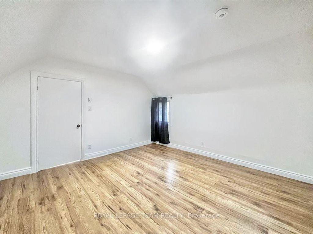 Photo 14 of Unit A-B, 67 Queen Mary Street, Ottawa, Castle Heights/Rideau High — HOMEH