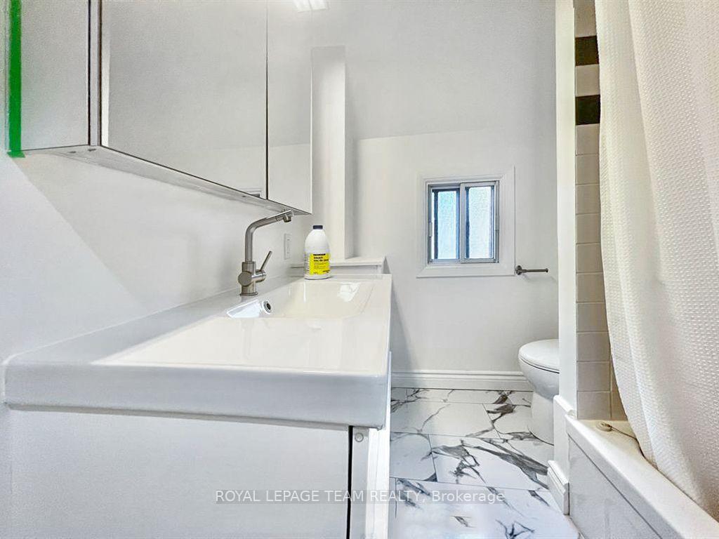 Photo 18 of Unit A-B, 67 Queen Mary Street, Ottawa, Castle Heights/Rideau High — HOMEH