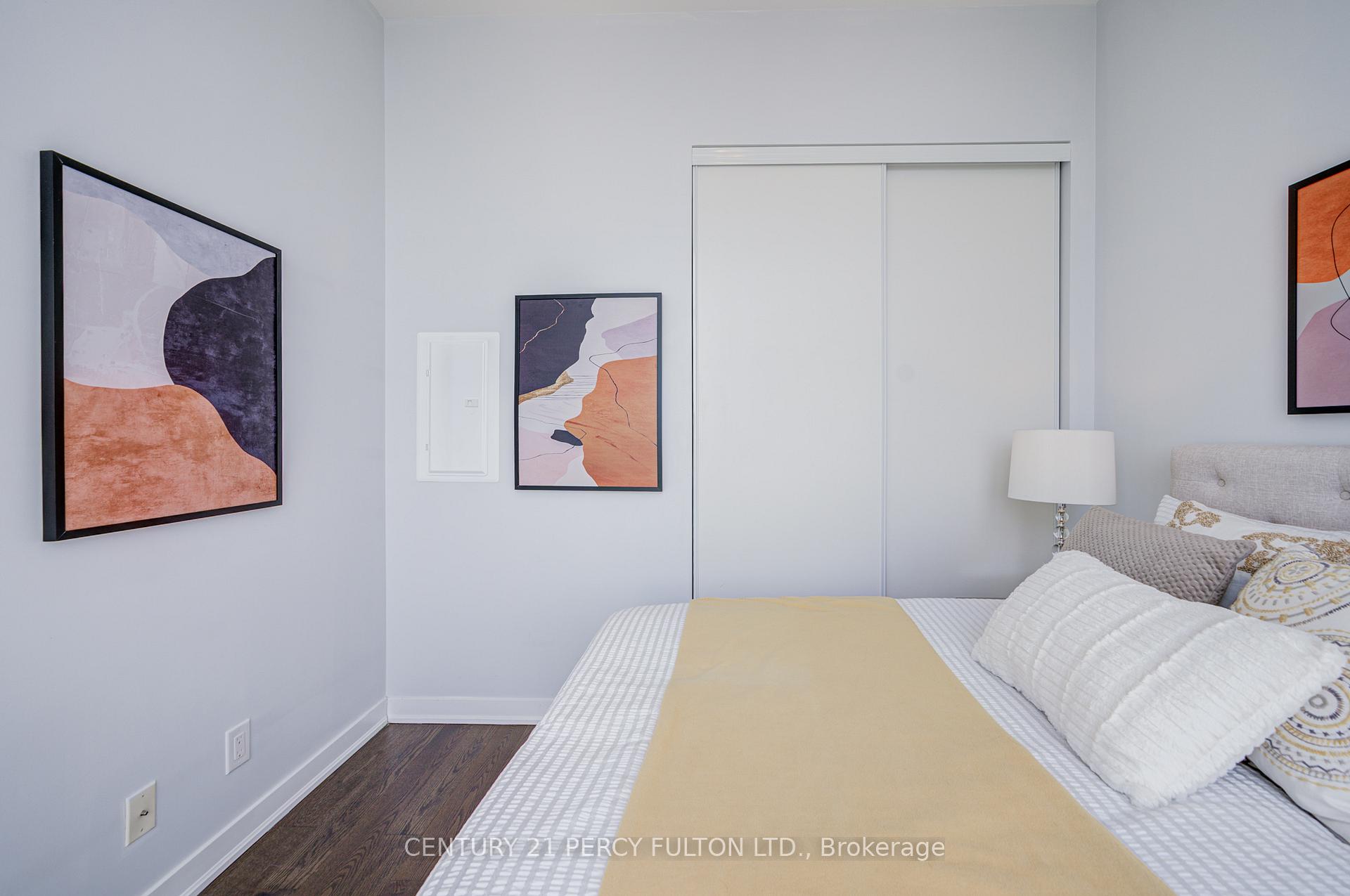 Photo 14 of Unit 6901, 100 Harbour Street, Toronto, Waterfront Communities — HOMEH