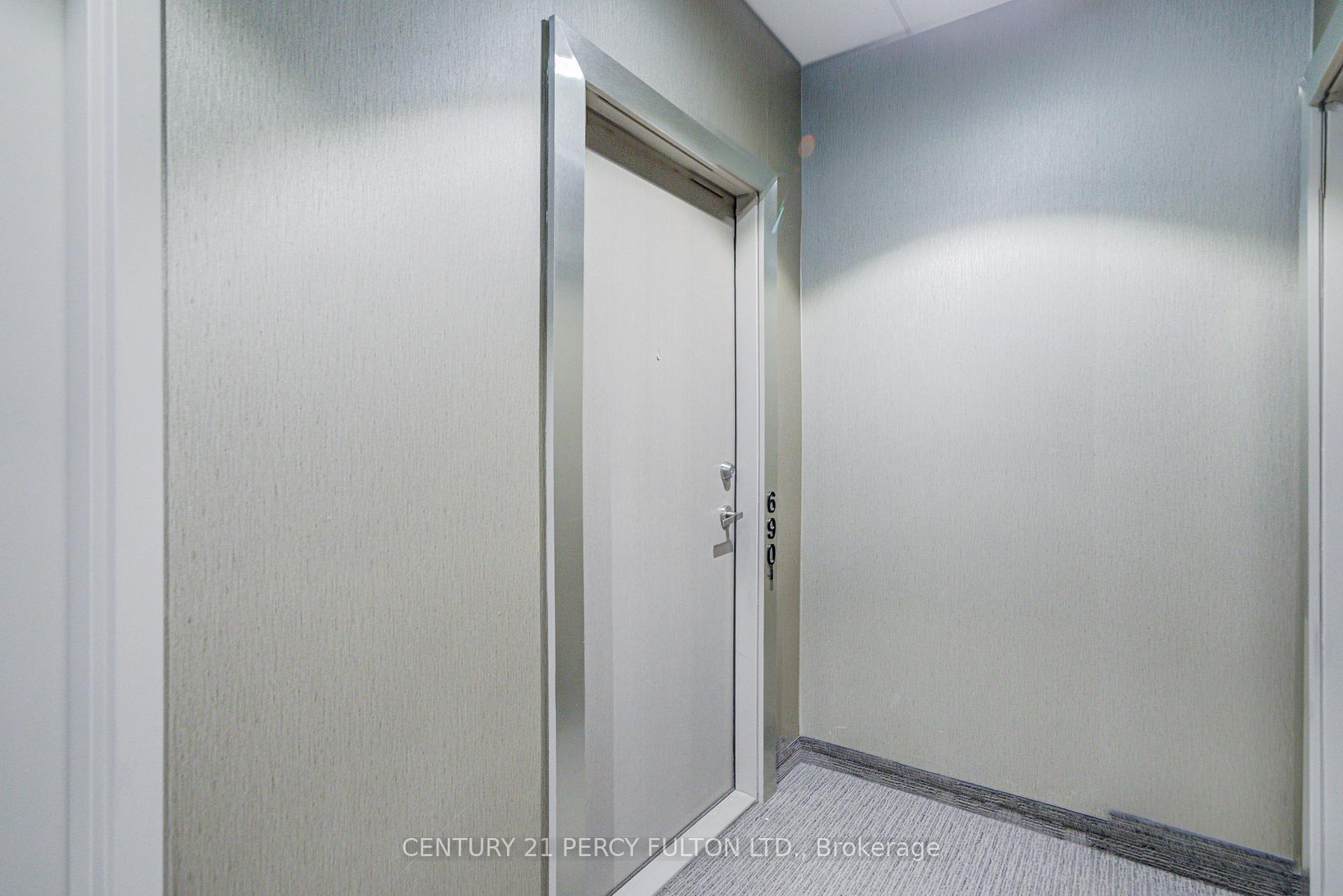 Photo 31 of Unit 6901, 100 Harbour Street, Toronto, Waterfront Communities — HOMEH
