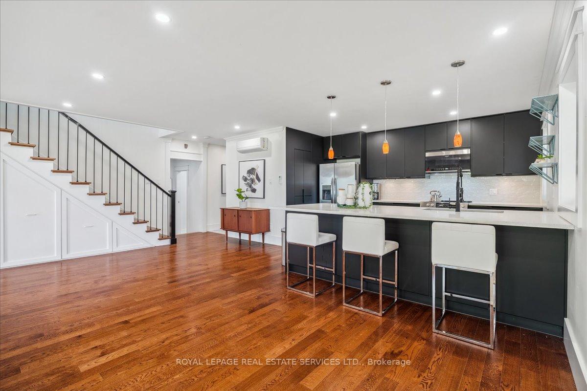 Photo 10 of 62 Windemere Road, Hamilton, Winona Park — HOMEH
