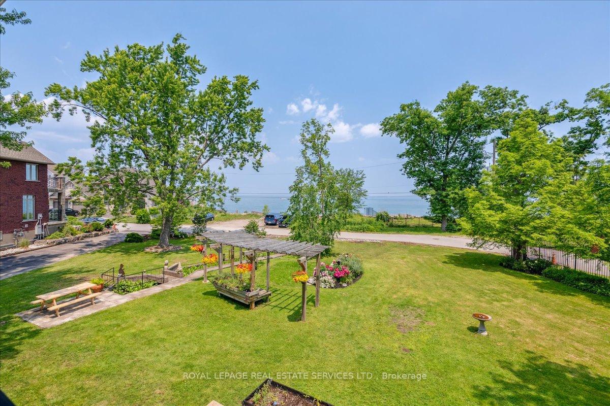 Photo 38 of 62 Windemere Road, Hamilton, Winona Park — HOMEH