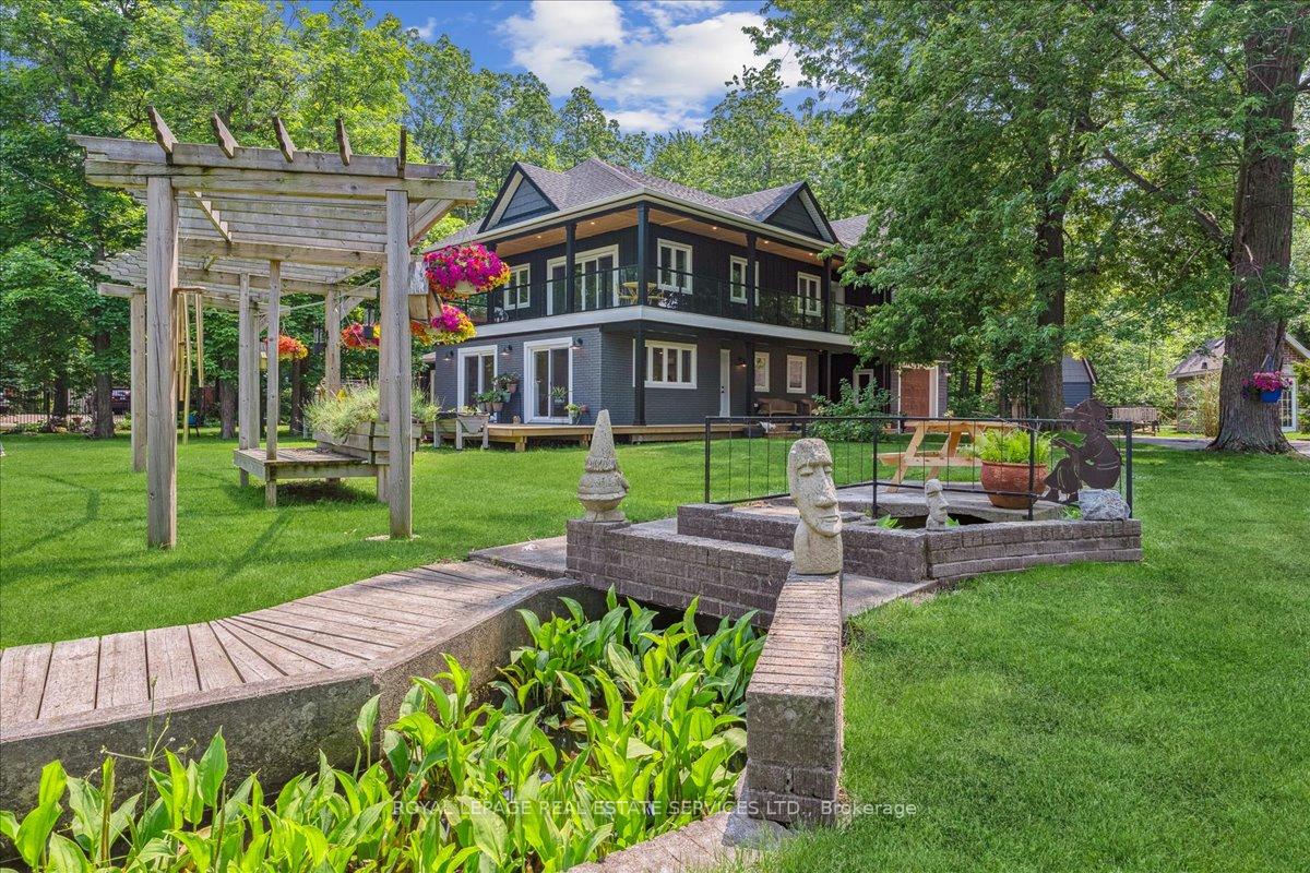 Photo 40 of 62 Windemere Road, Hamilton, Winona Park — HOMEH