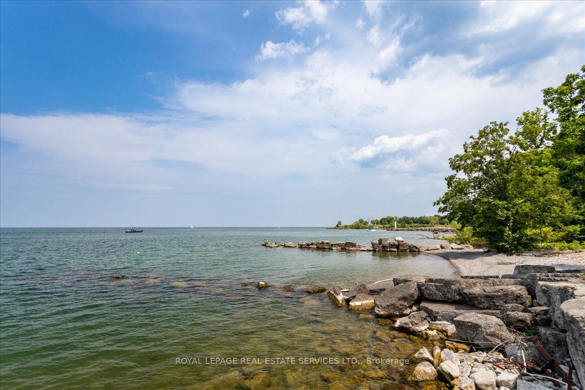 Photo 42 of 62 Windemere Road, Hamilton, Winona Park — HOMEH