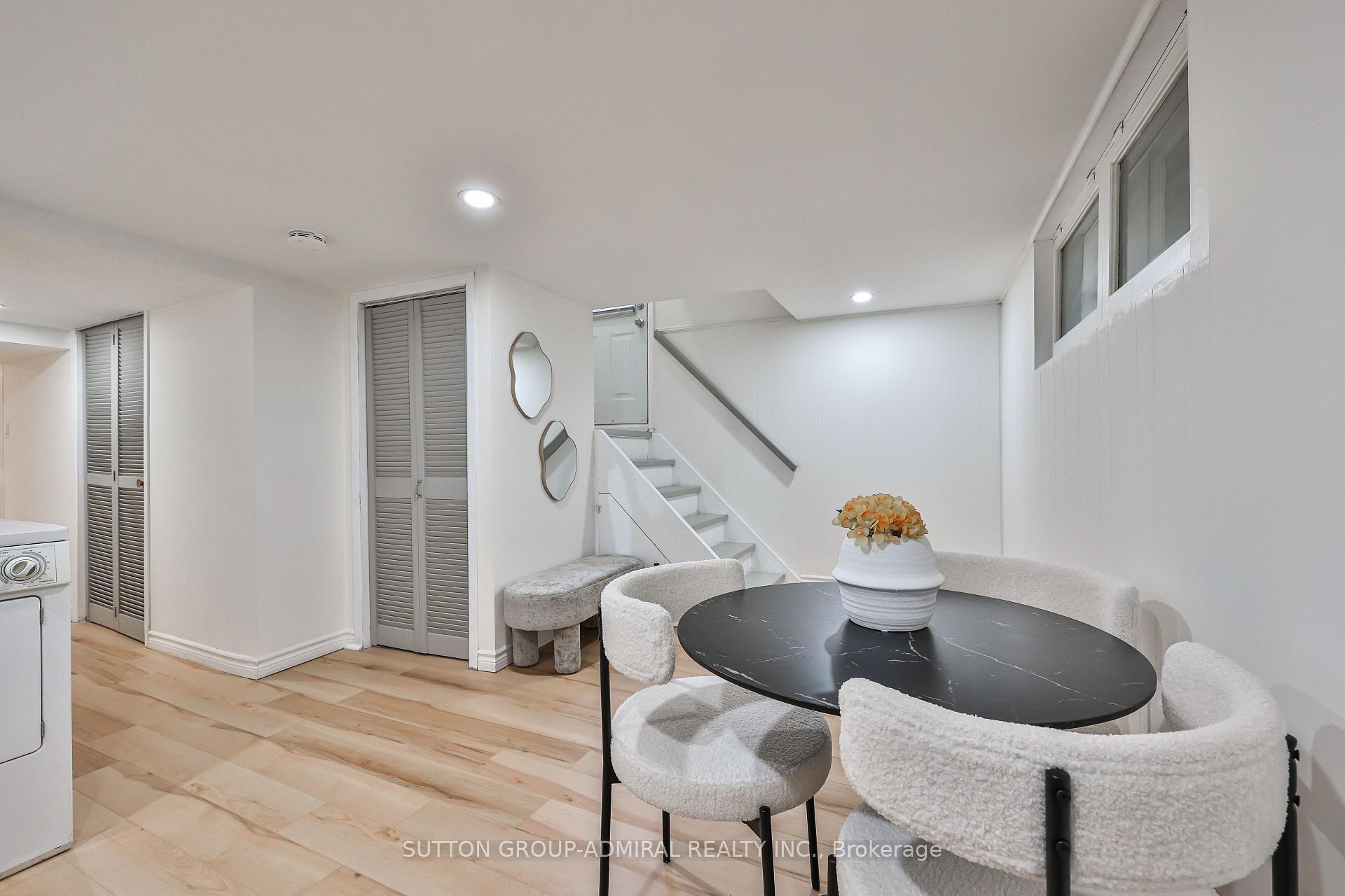 Photo 47 of 81 Yorkview Drive, North York, Willowdale West — HOMEH
