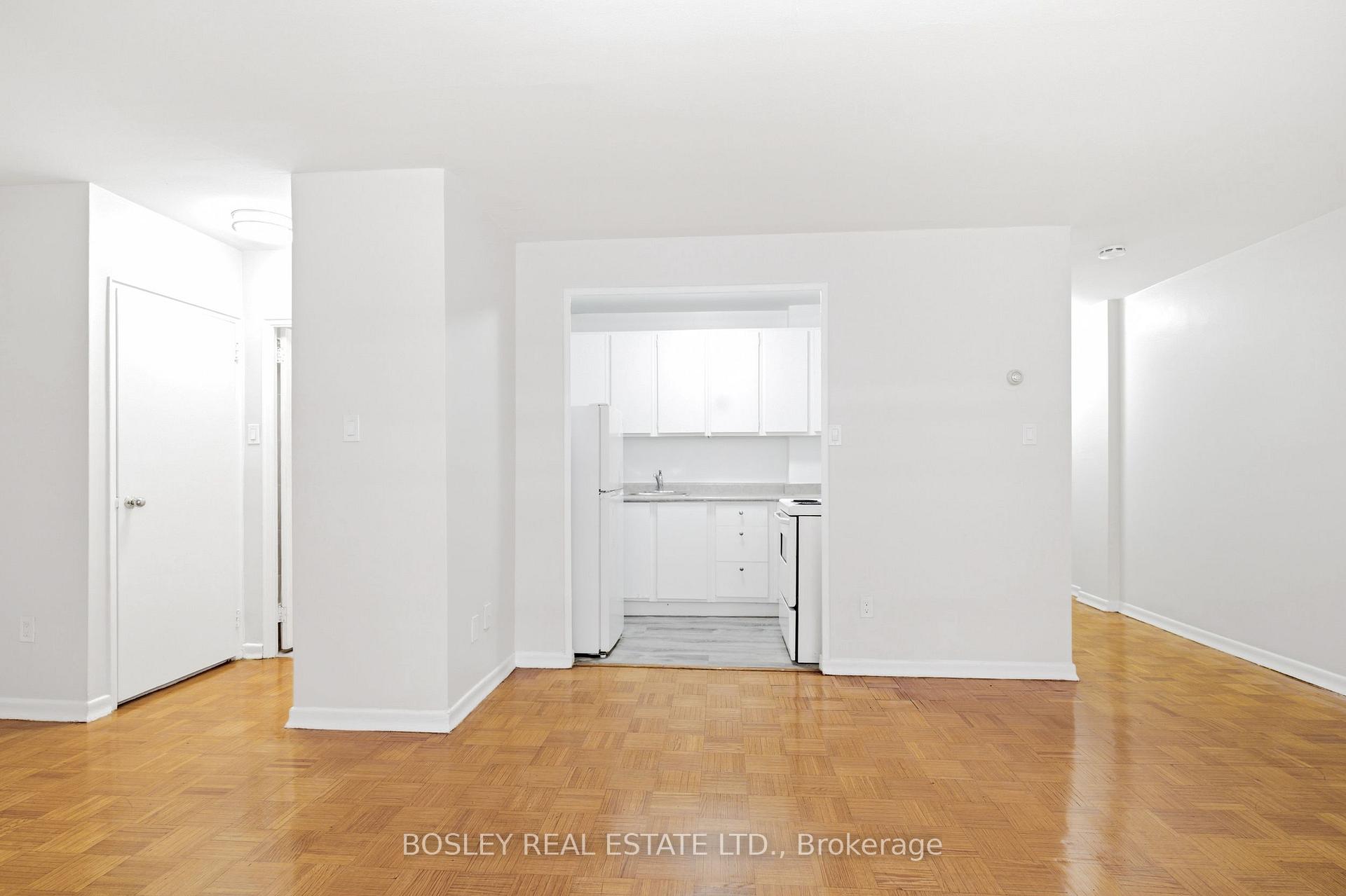 Photo 6 of Unit 404, 85 Lawton Boulevard, Toronto, Yonge-St. Clair — HOMEH