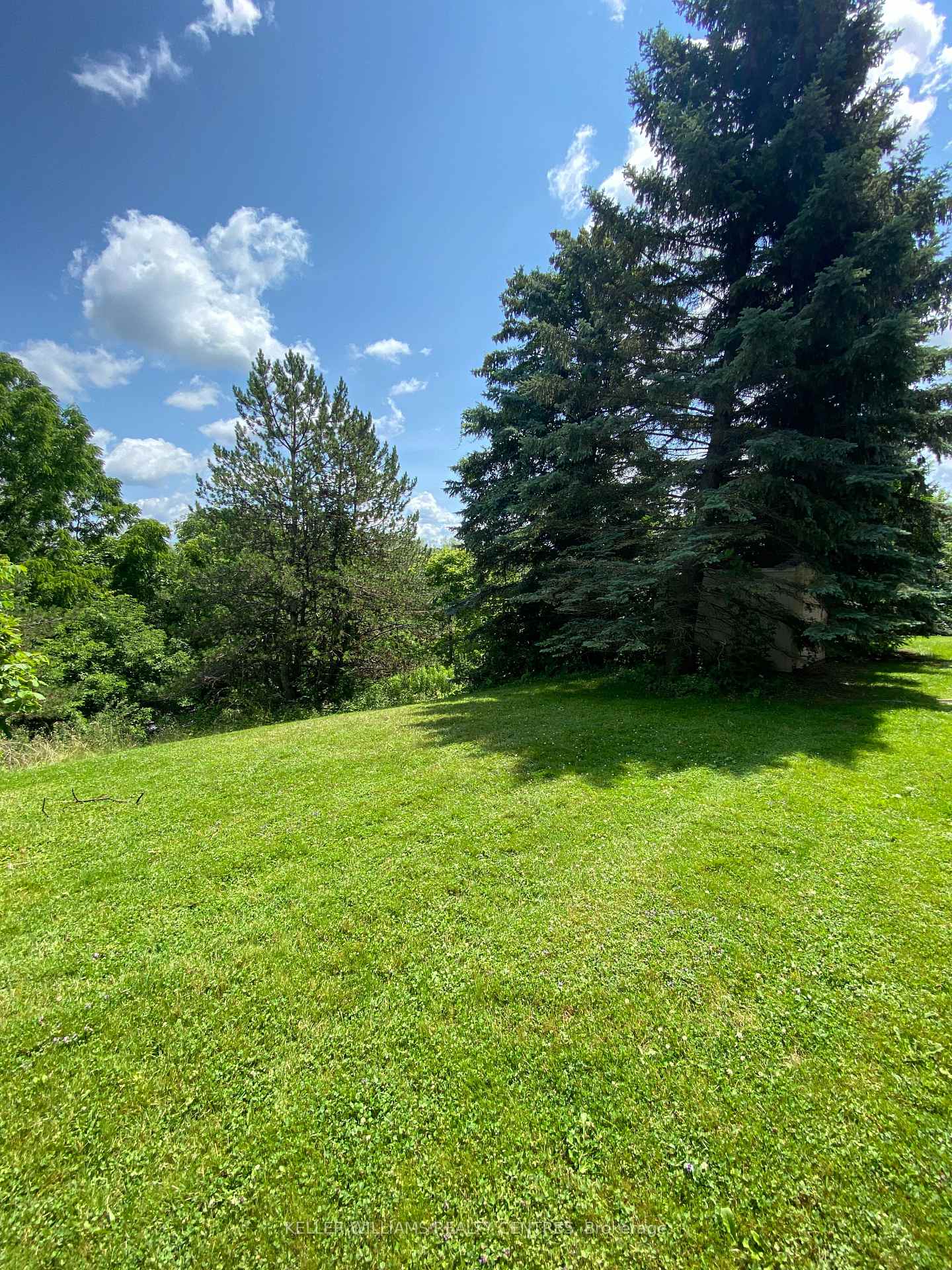Photo 19 of Unit 21, 115 Main Street S, Newmarket, Central Newmarket — HOMEH