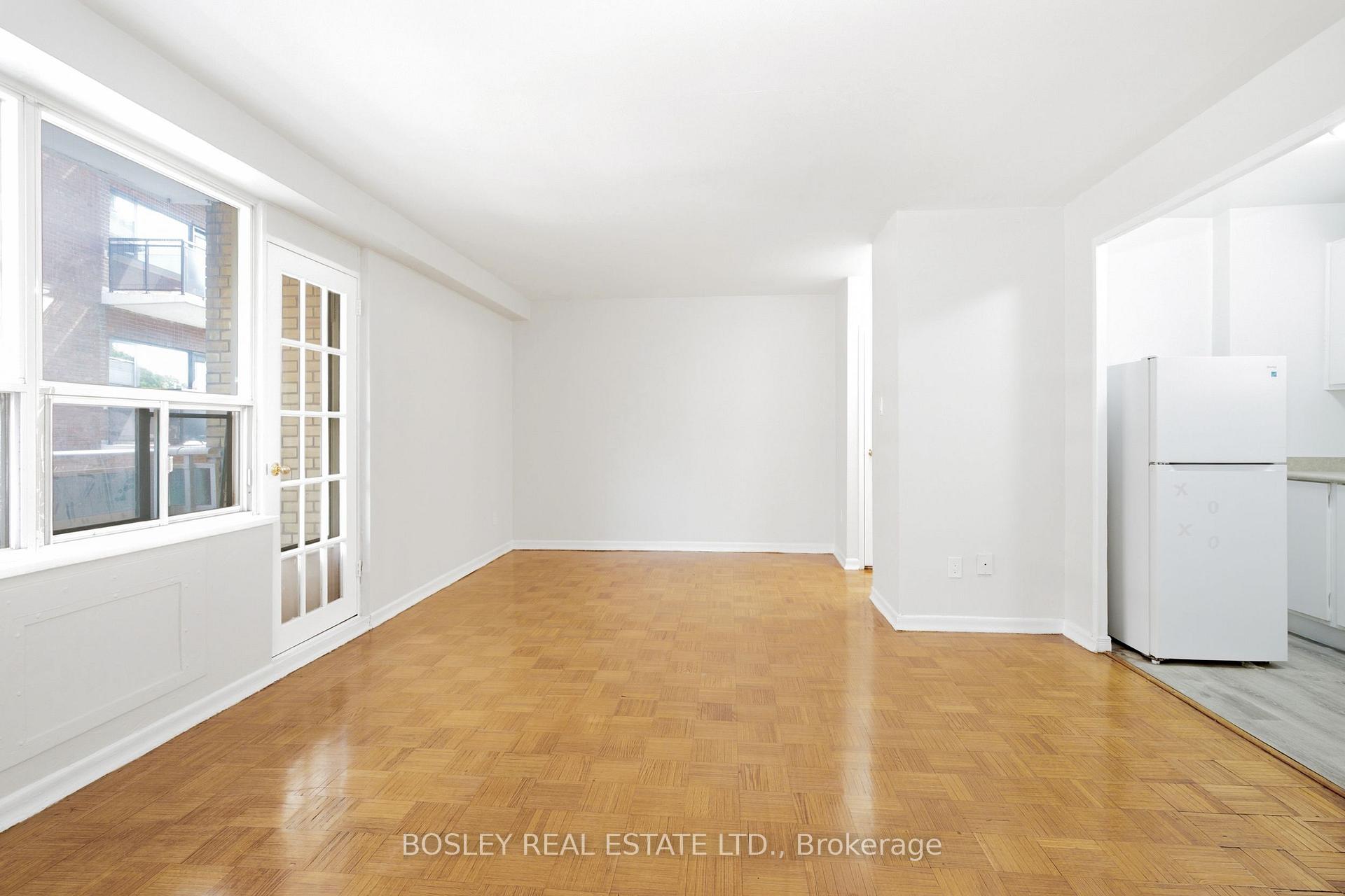 Photo 4 of Unit 304, 85 Lawton Boulevard, Toronto, Yonge-St. Clair — HOMEH