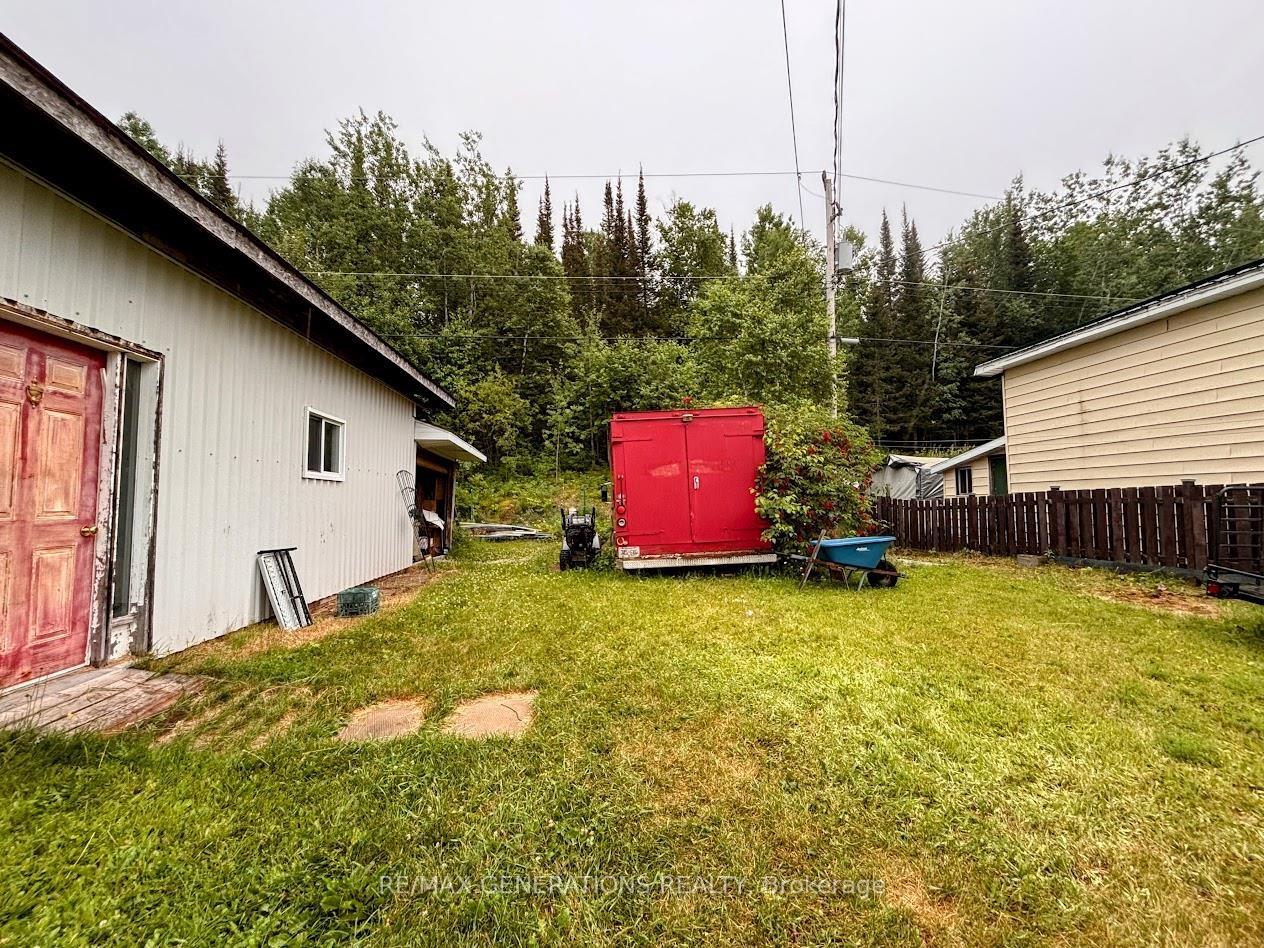 Photo 26 of 37 Matachewan Road, Manitouwadge, TB-73 — HOMEH