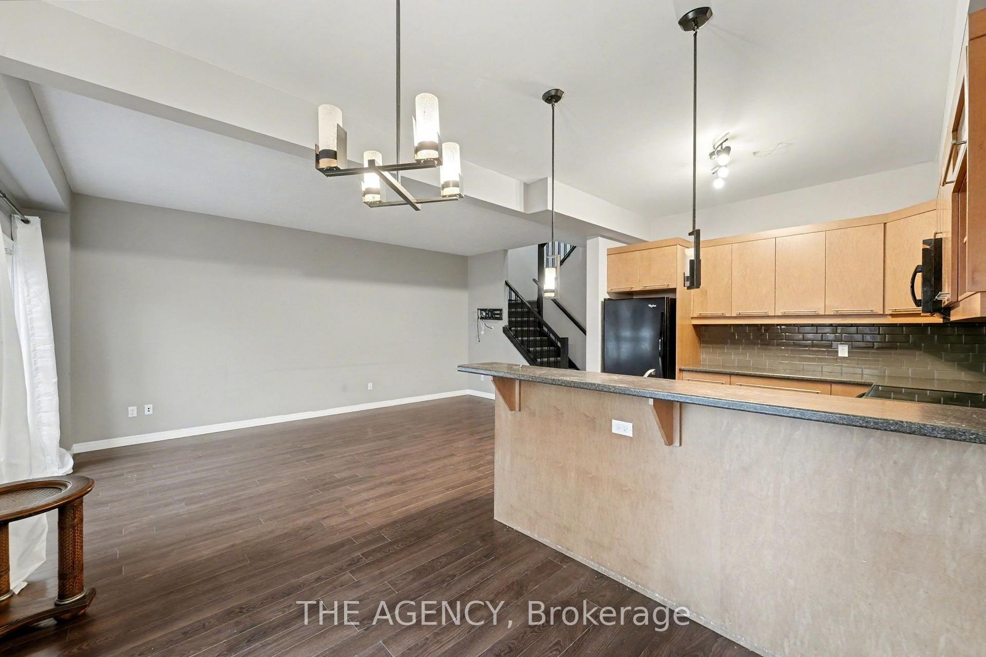 Photo 13 of Unit 59, 112 N Centre Road, London, North B — HOMEH