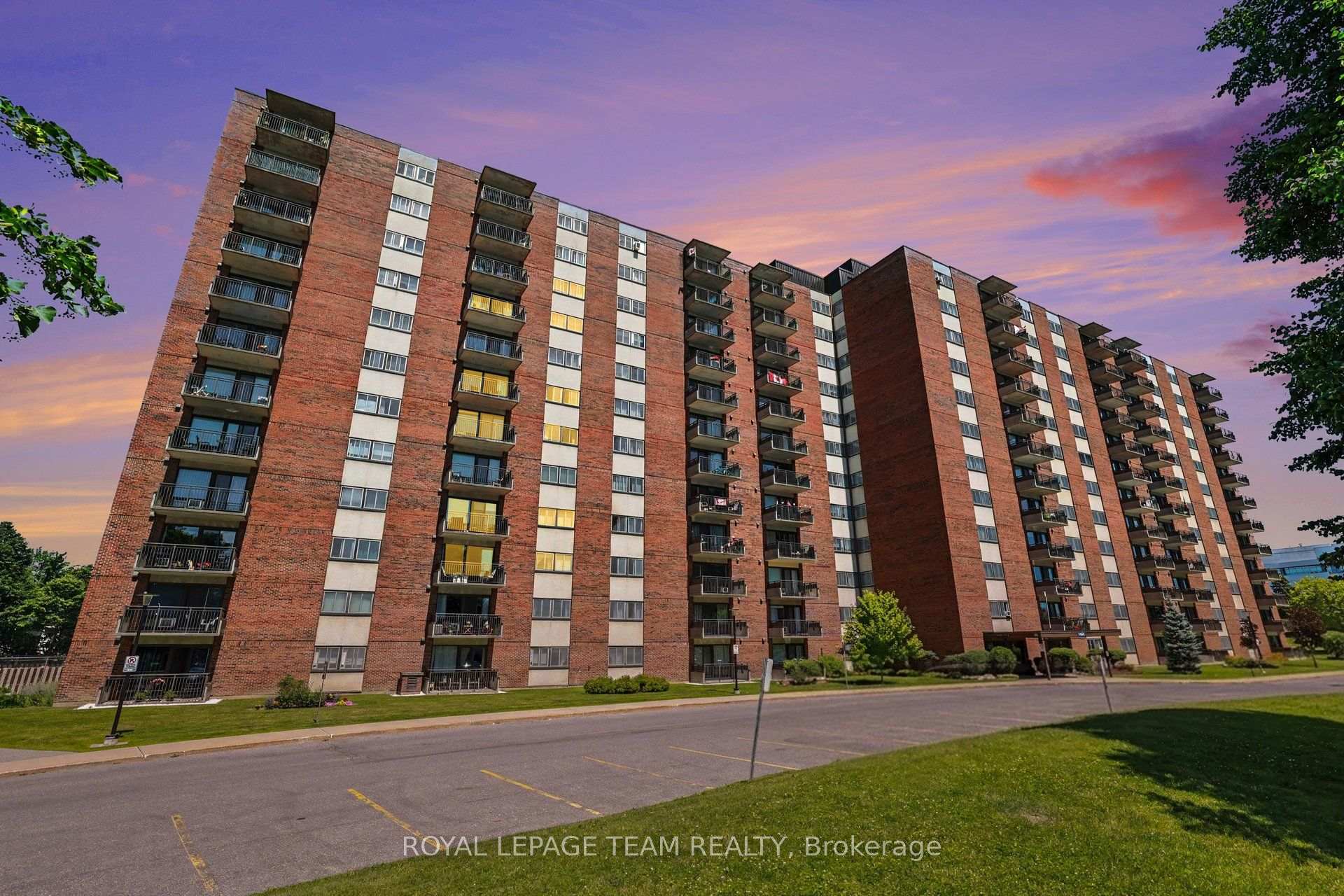 Photo 2 of Unit 302, 1485 Baseline Road, Ottawa, Copeland Park — HOMEH