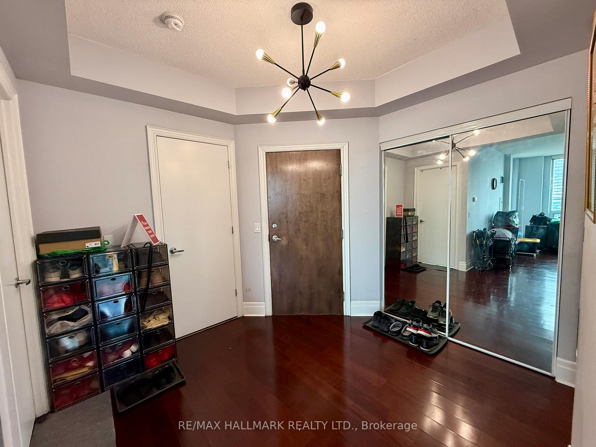 Photo 5 of Unit 3803, 16 Yonge Street, Toronto, Waterfront Communities — HOMEH