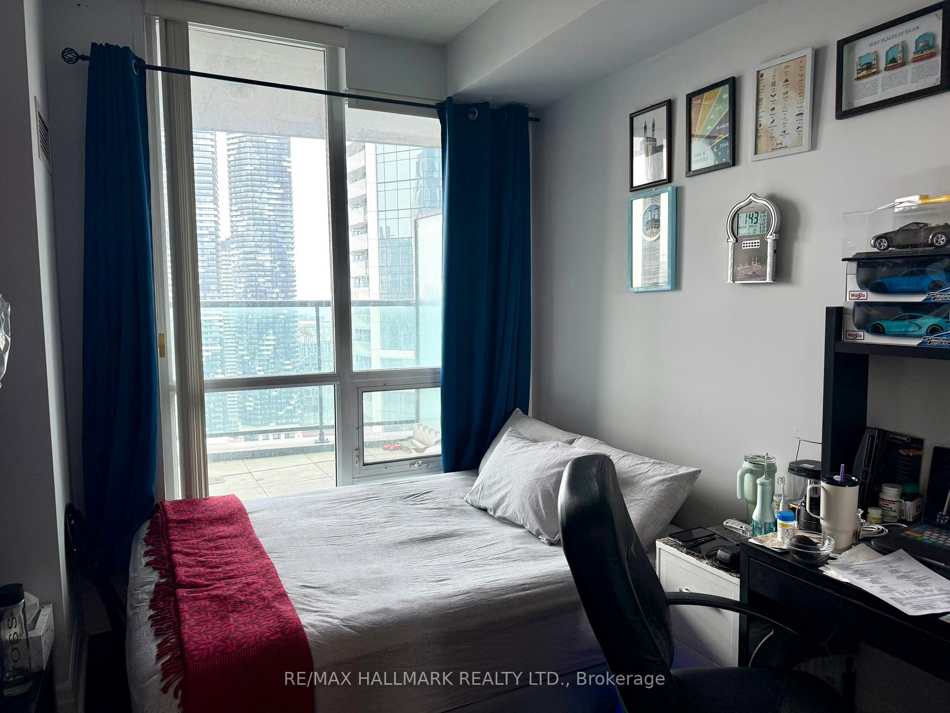 Photo 6 of Unit 3803, 16 Yonge Street, Toronto, Waterfront Communities — HOMEH