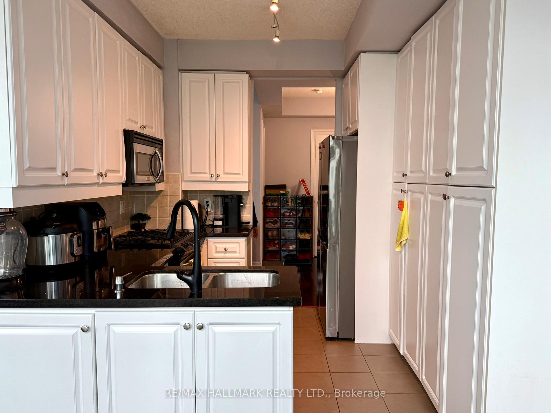 Photo 16 of Unit 3803, 16 Yonge Street, Toronto, Waterfront Communities — HOMEH