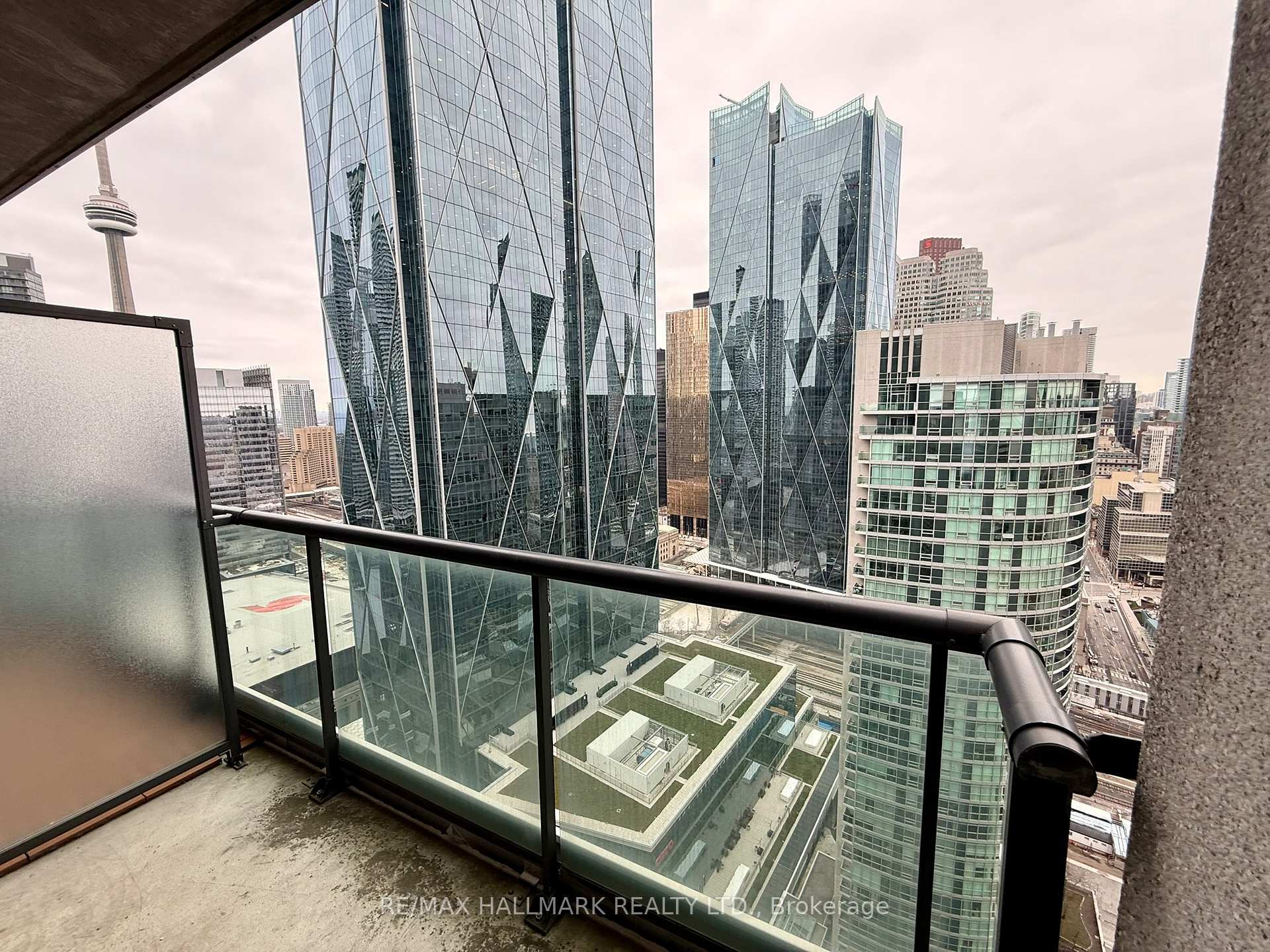 Photo 22 of Unit 3803, 16 Yonge Street, Toronto, Waterfront Communities — HOMEH