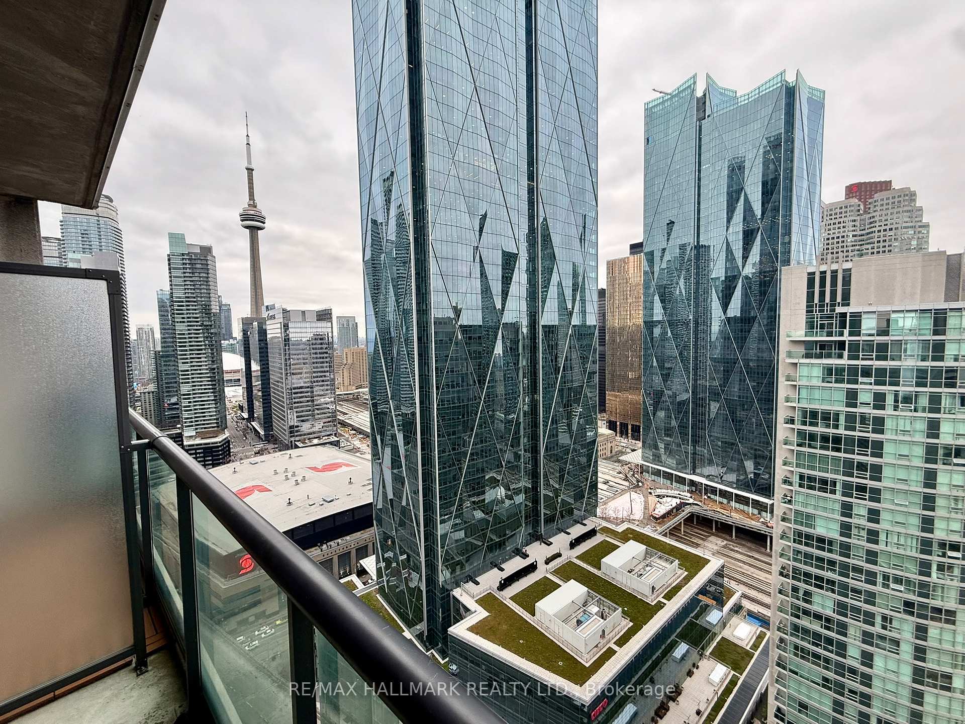Photo 23 of Unit 3803, 16 Yonge Street, Toronto, Waterfront Communities — HOMEH