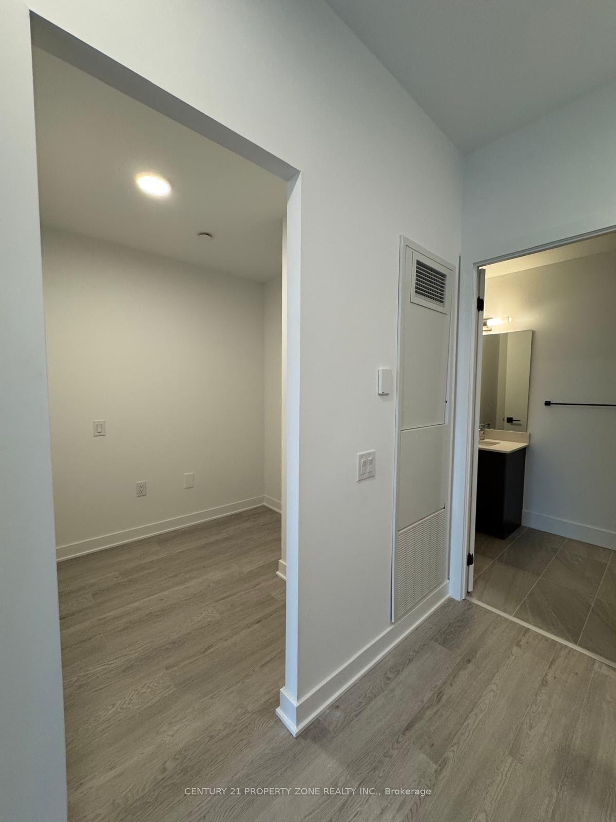 Photo 7 of Unit 102, 2782 Barton Street, Hamilton, Riverdale — HOMEH