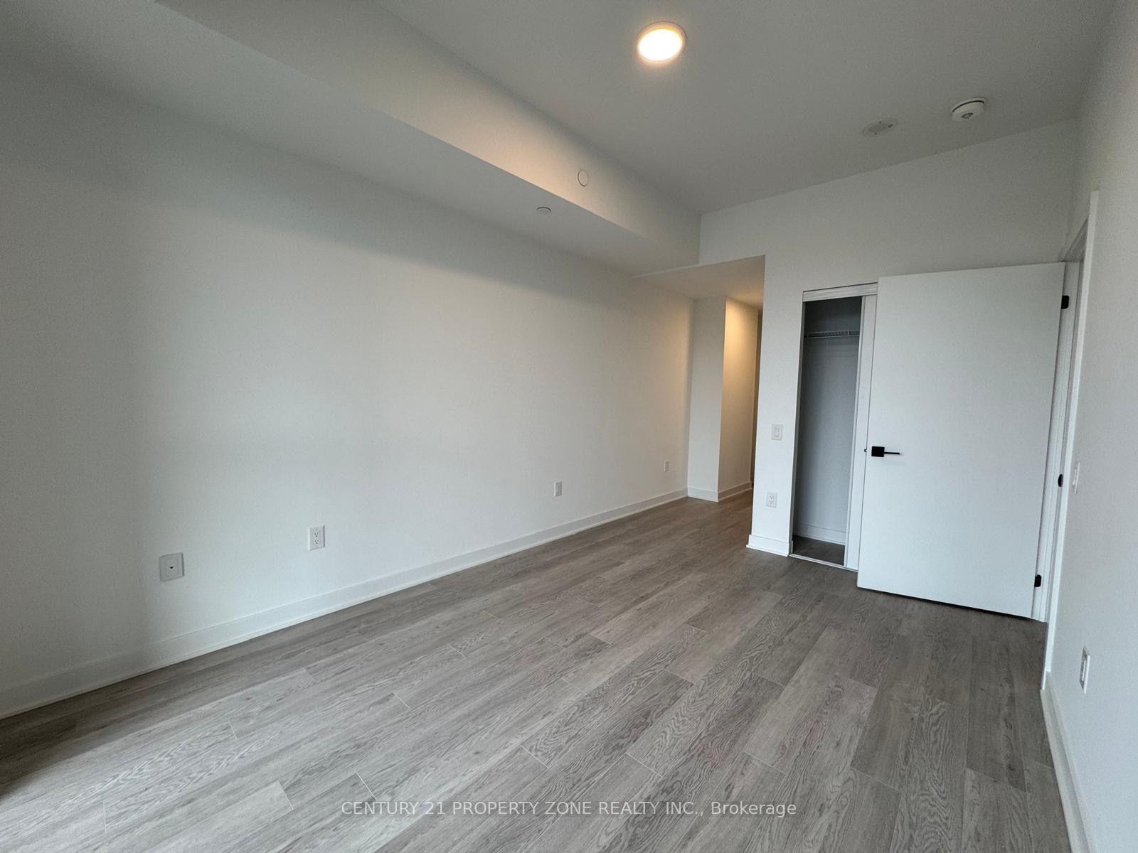 Photo 8 of Unit 102, 2782 Barton Street, Hamilton, Riverdale — HOMEH