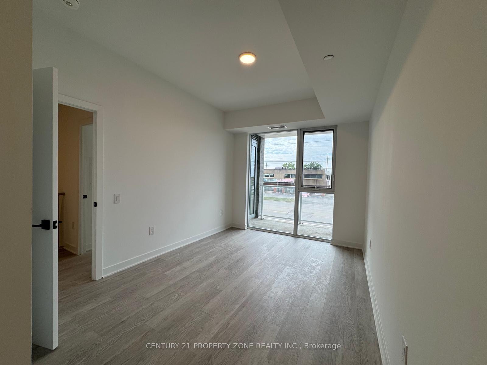 Photo 9 of Unit 102, 2782 Barton Street, Hamilton, Riverdale — HOMEH