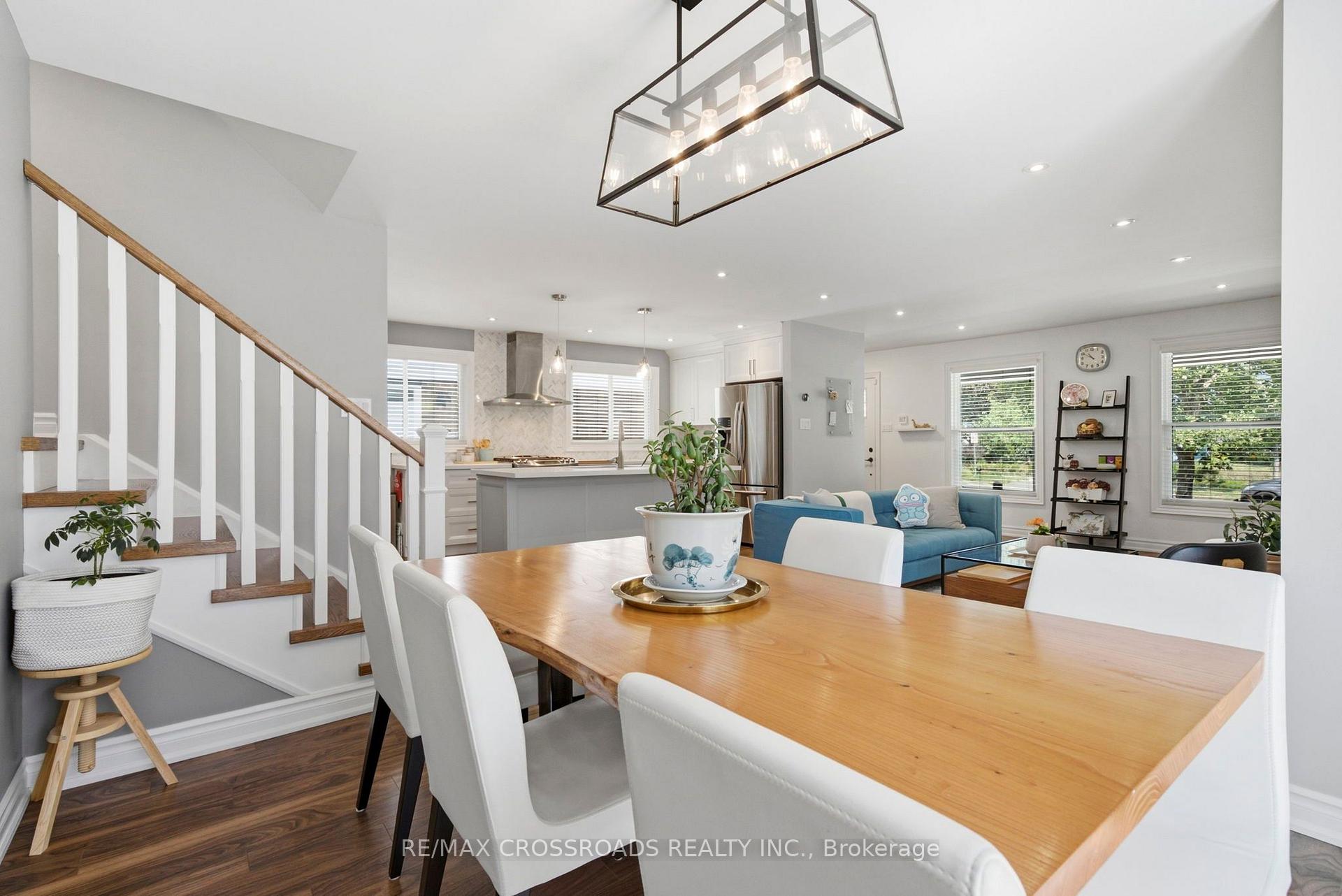 Photo 12 of 23 Chaldean Street, Scarborough, L'Amoreaux — HOMEH