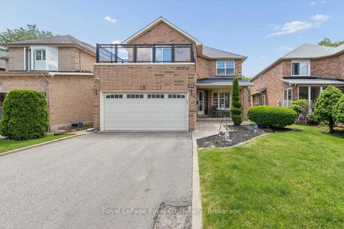 Photo 4 of 69 Summerdale Drive, Markham, Thornlea — HOMEH