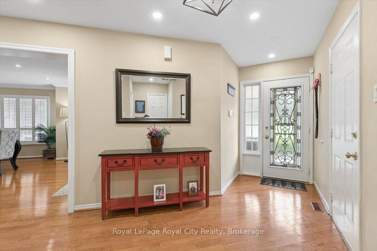 Photo 6 of 69 Summerdale Drive, Markham, Thornlea — HOMEH