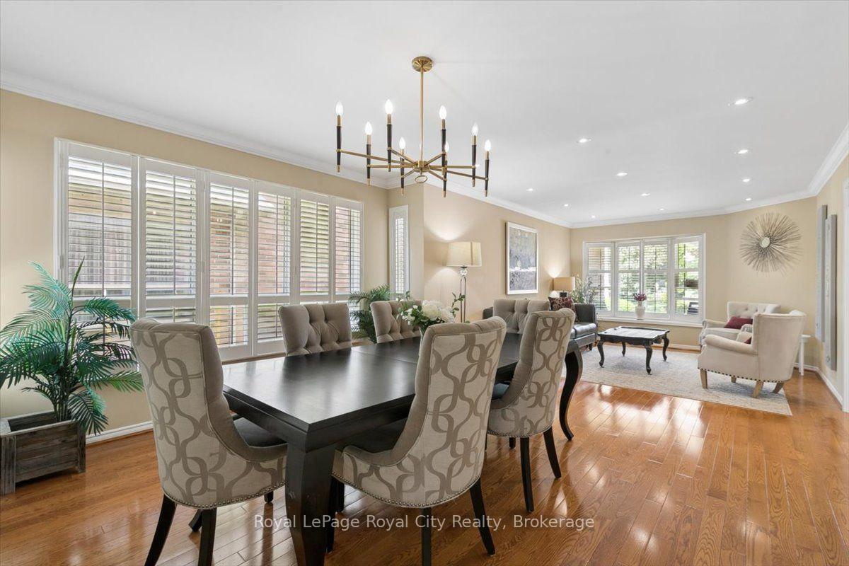 Photo 12 of 69 Summerdale Drive, Markham, Thornlea — HOMEH