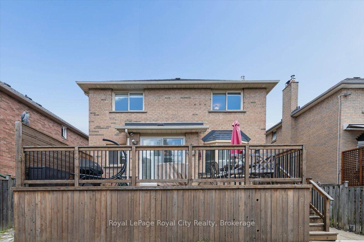 Photo 43 of 69 Summerdale Drive, Markham, Thornlea — HOMEH