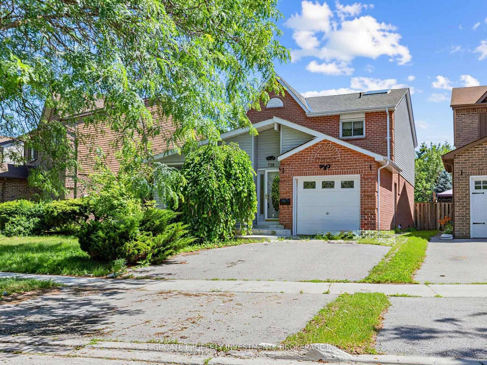 Photo 1 of 739 Edgewood Road, Pickering, Amberlea — HOMEH