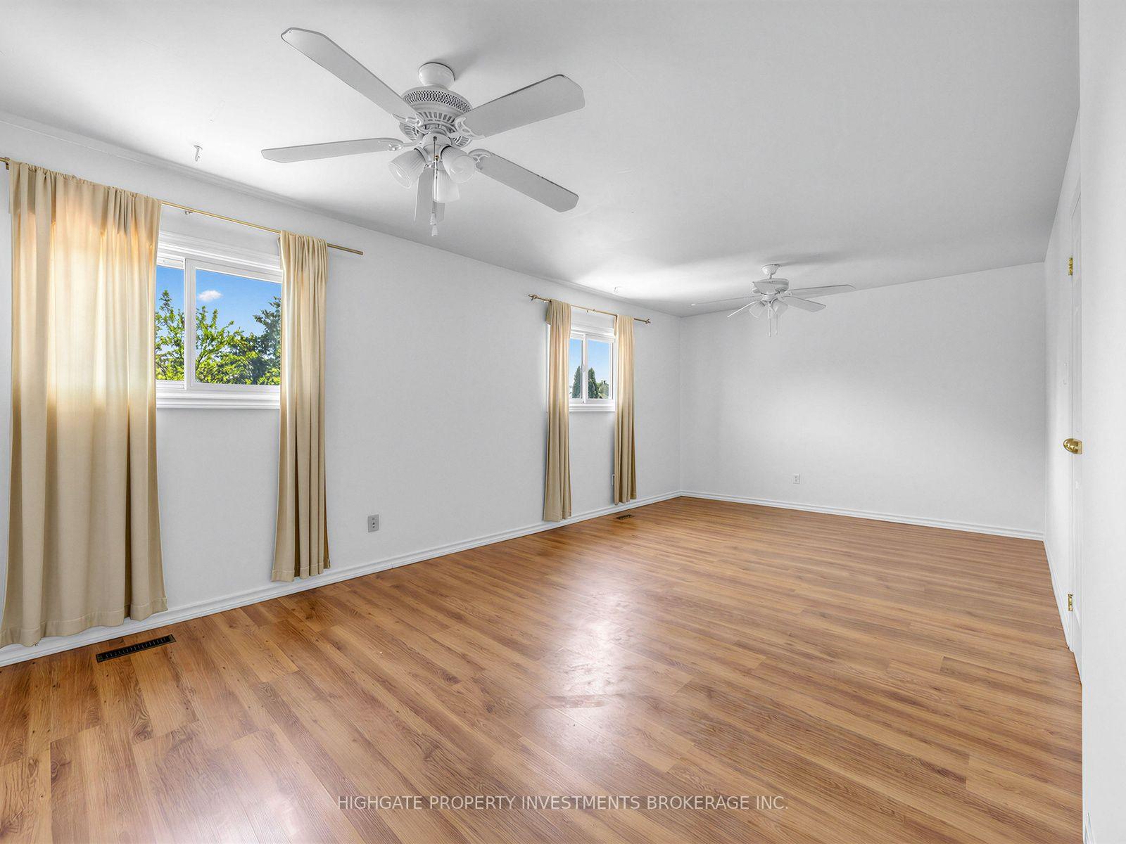 Photo 17 of 739 Edgewood Road, Pickering, Amberlea — HOMEH