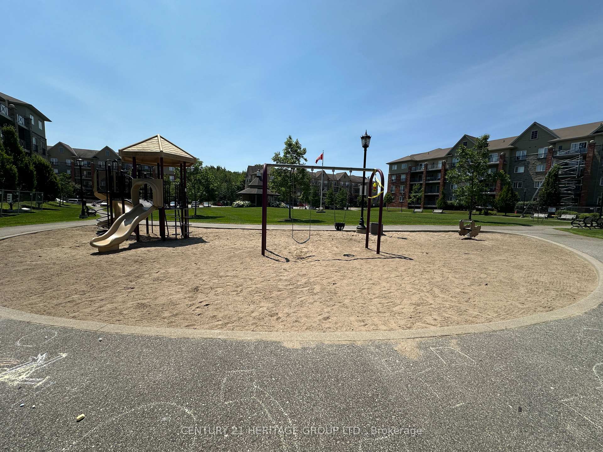 Photo 17 of Unit 203, 39 Ferndale Drive S, Barrie, Ardagh — HOMEH