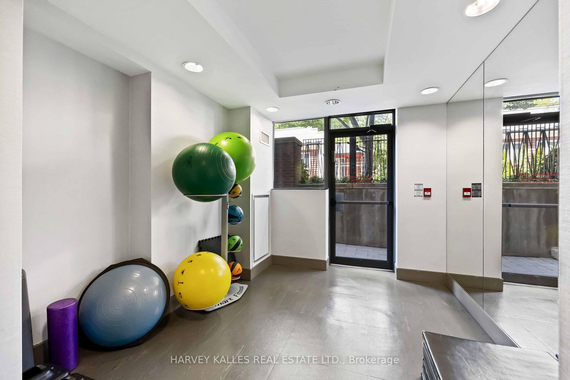Photo 31 of Unit 416, 18 Beverley Street, Toronto, Kensington-Chinatown — HOMEH