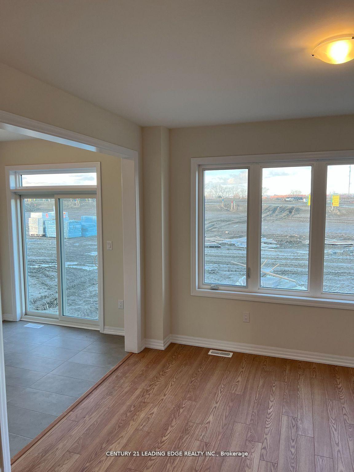 Photo 15 of 42 Ed Ewert Avenue, Clarington, Newcastle — HOMEH