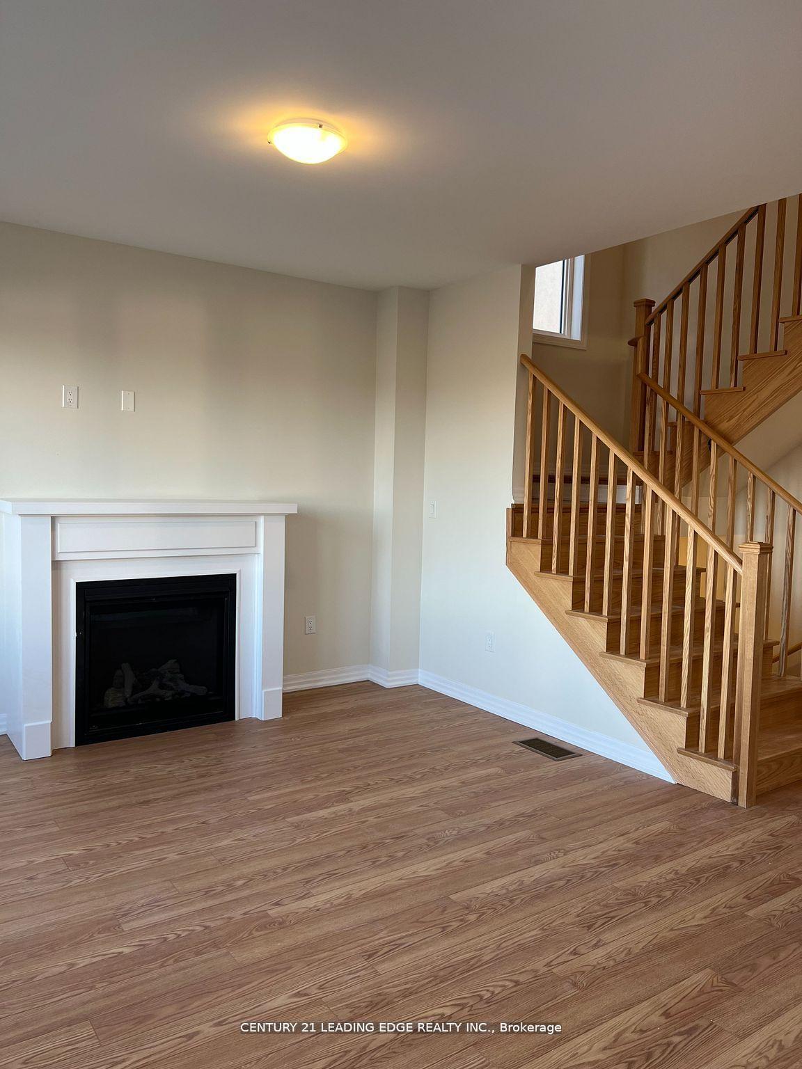Photo 17 of 42 Ed Ewert Avenue, Clarington, Newcastle — HOMEH