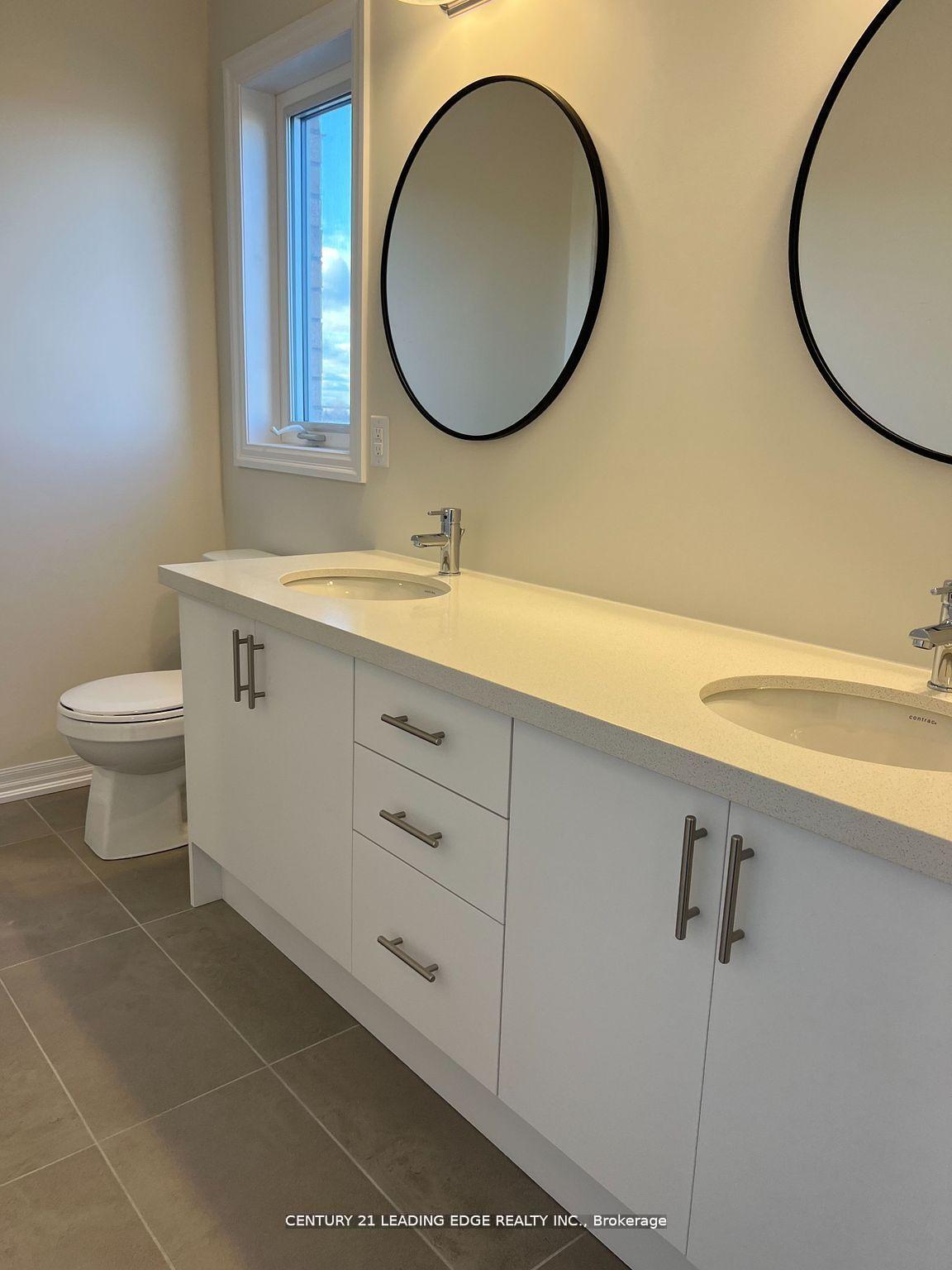 Photo 21 of 42 Ed Ewert Avenue, Clarington, Newcastle — HOMEH