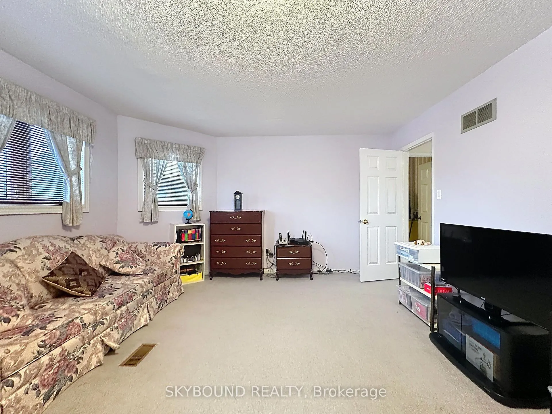 Photo 23 of 4409 Heathgate Crescent, Mississauga, Hurontario — HOMEH