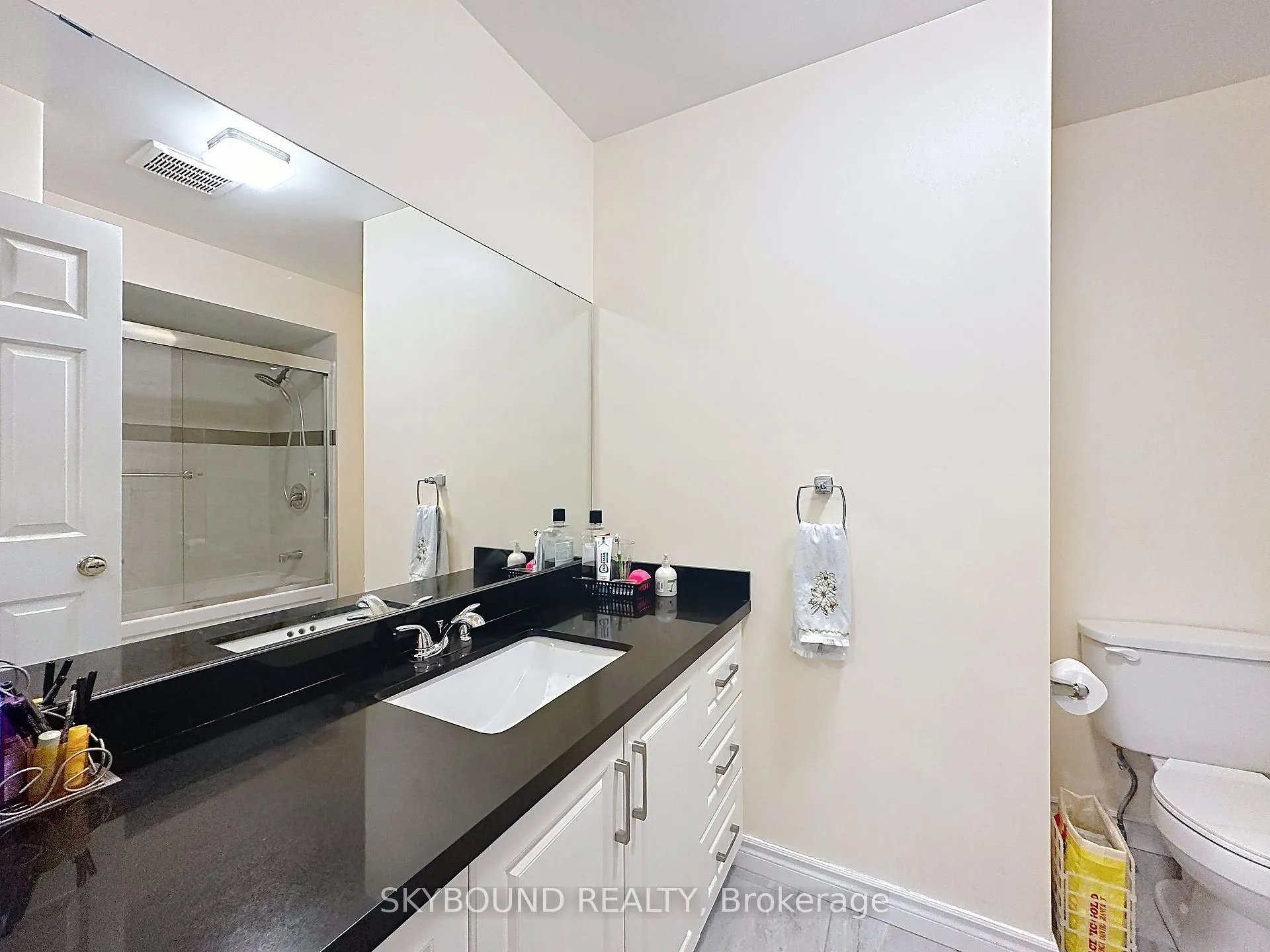 Photo 25 of 4409 Heathgate Crescent, Mississauga, Hurontario — HOMEH