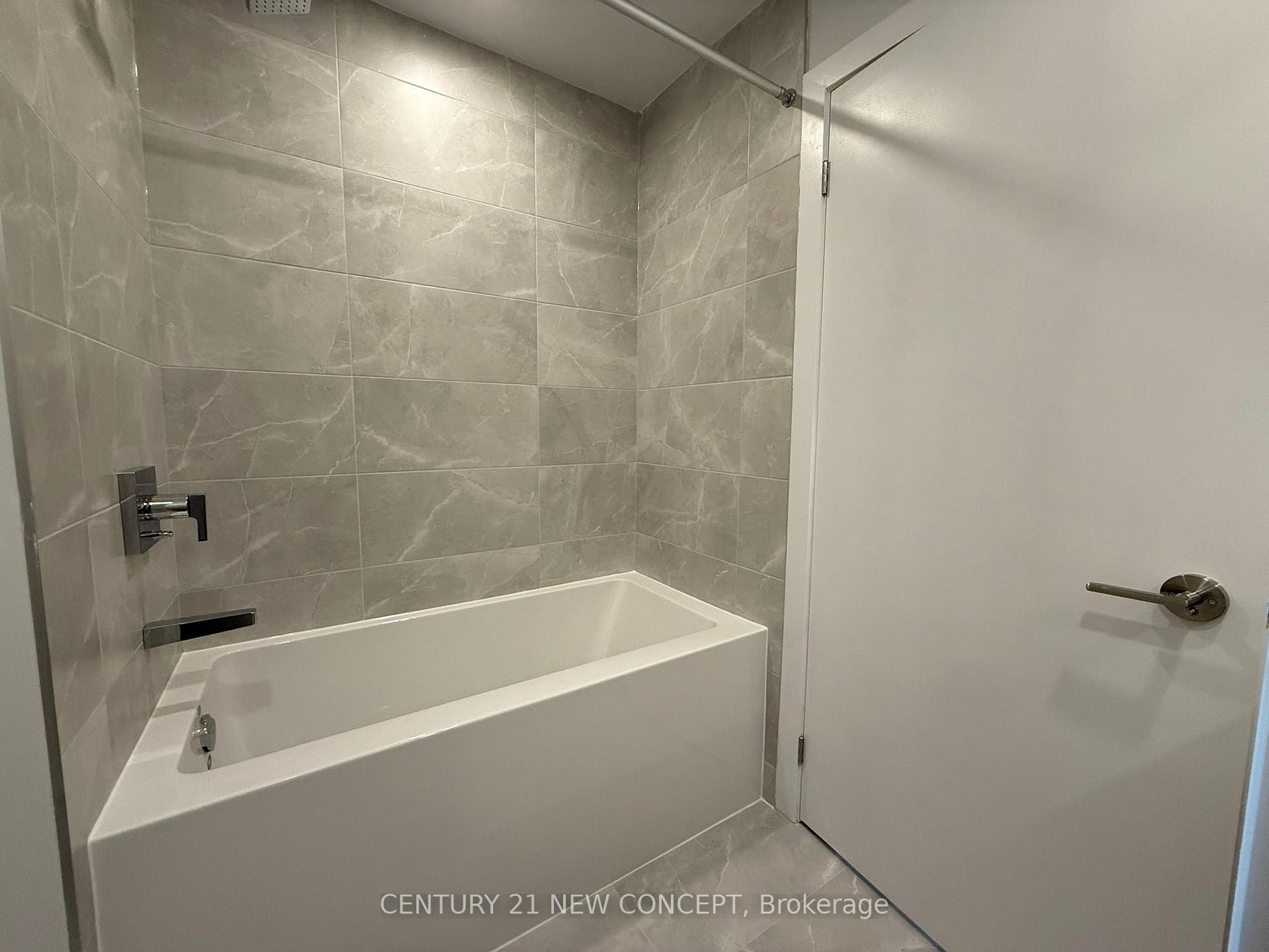 Photo 9 of Unit 4702, 430 Square One Drive, Mississauga, City Centre — HOMEH