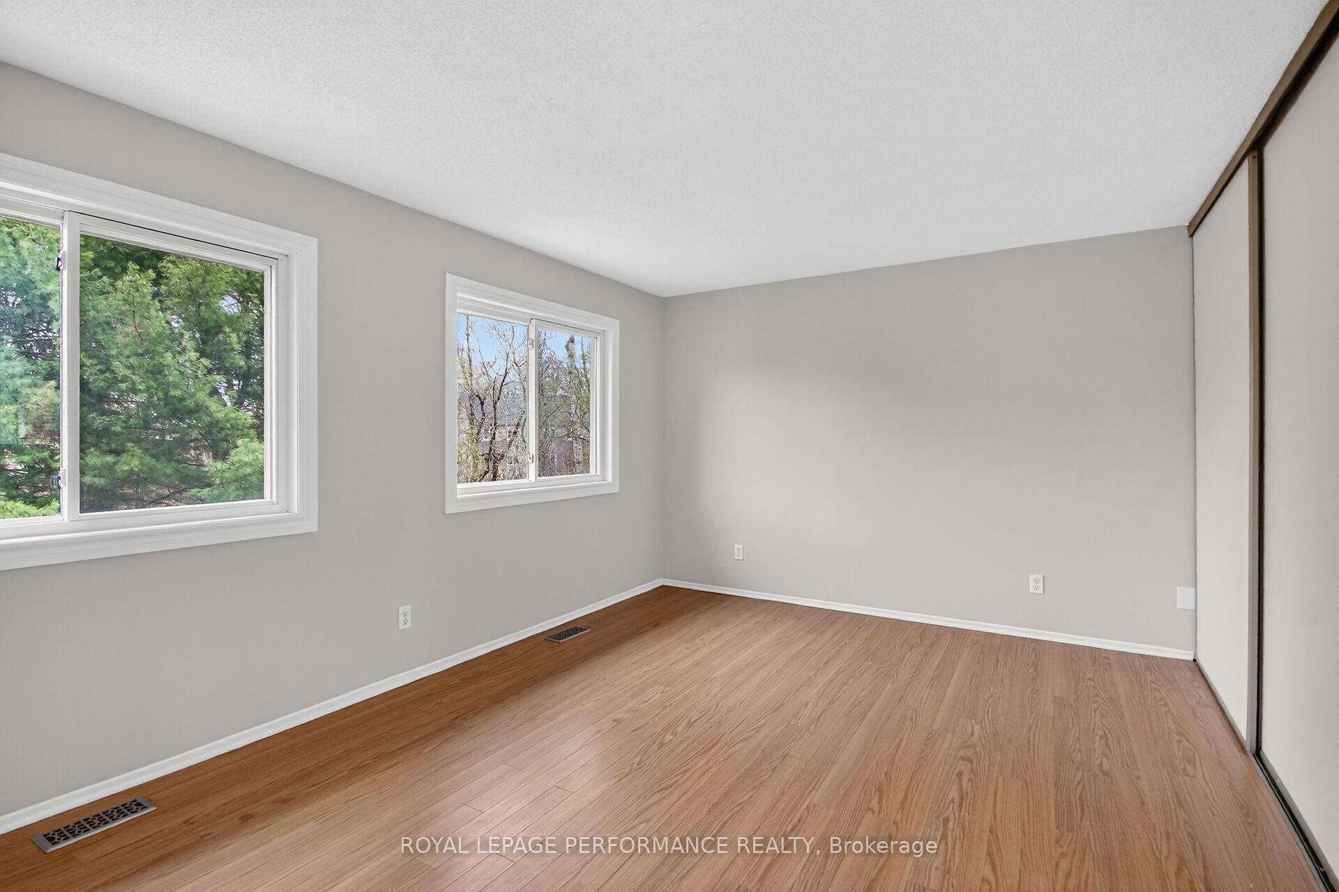 Photo 19 of 34 Dignard Street, Russell, Embrun — HOMEH