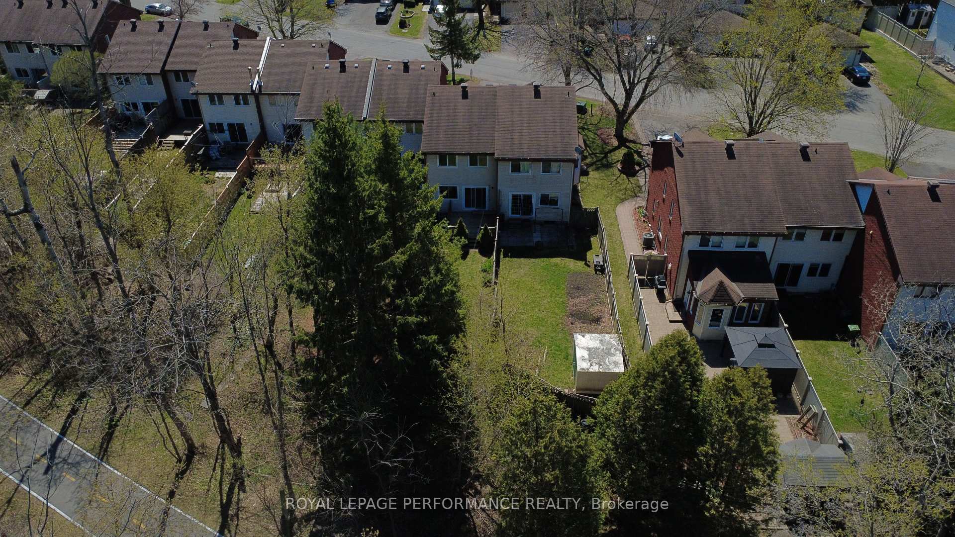 Photo 37 of 34 Dignard Street, Russell, Embrun — HOMEH