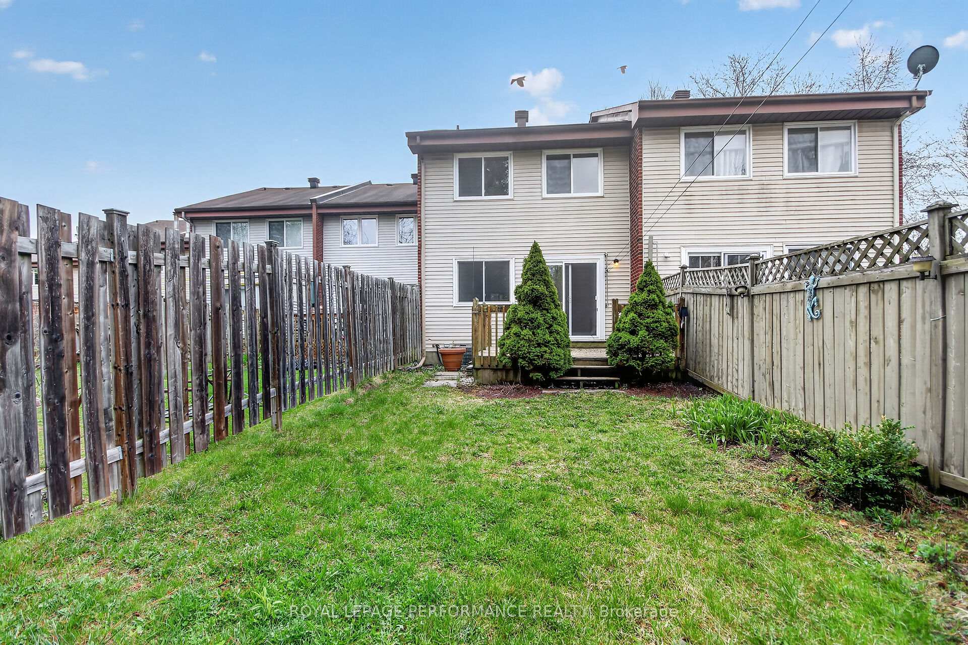Photo 38 of 34 Dignard Street, Russell, Embrun — HOMEH