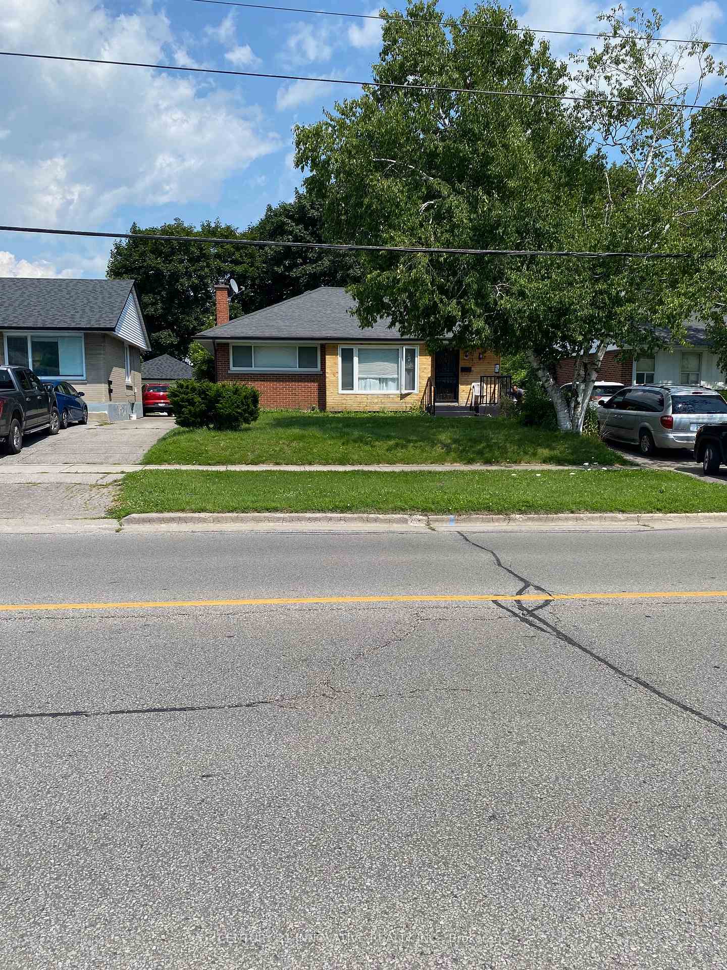 Photo 1 of Unit Bsmt, 215 Wilson Road S, Oshawa, Donevan — HOMEH