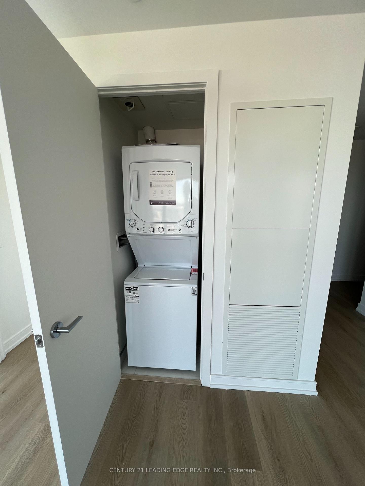 Photo 15 of Unit 1510, 1 Jarvis Street, Hamilton, Beasley — HOMEH