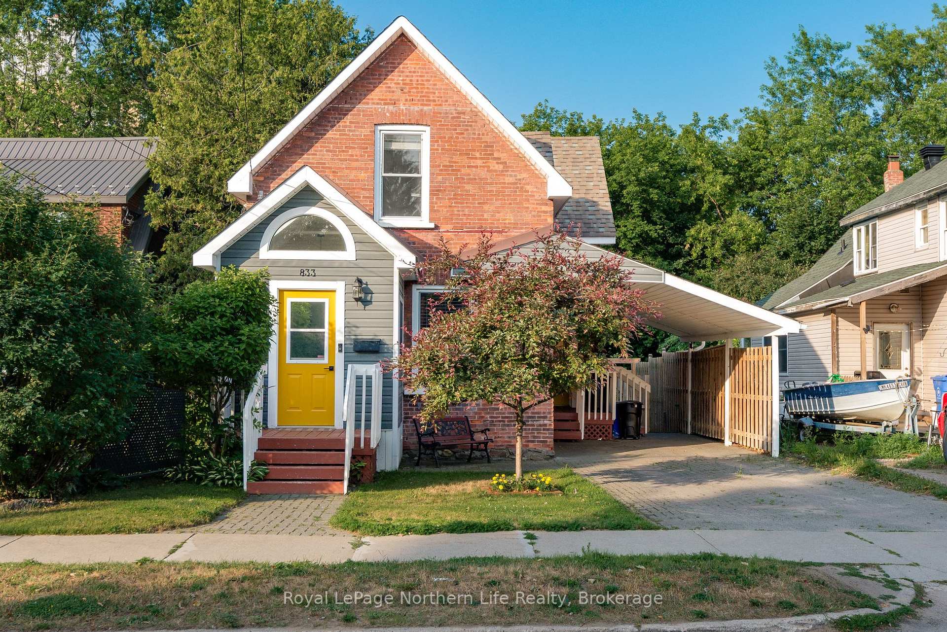 Photo 1 of 833 McIntyre Street W, North Bay, West End — HOMEH