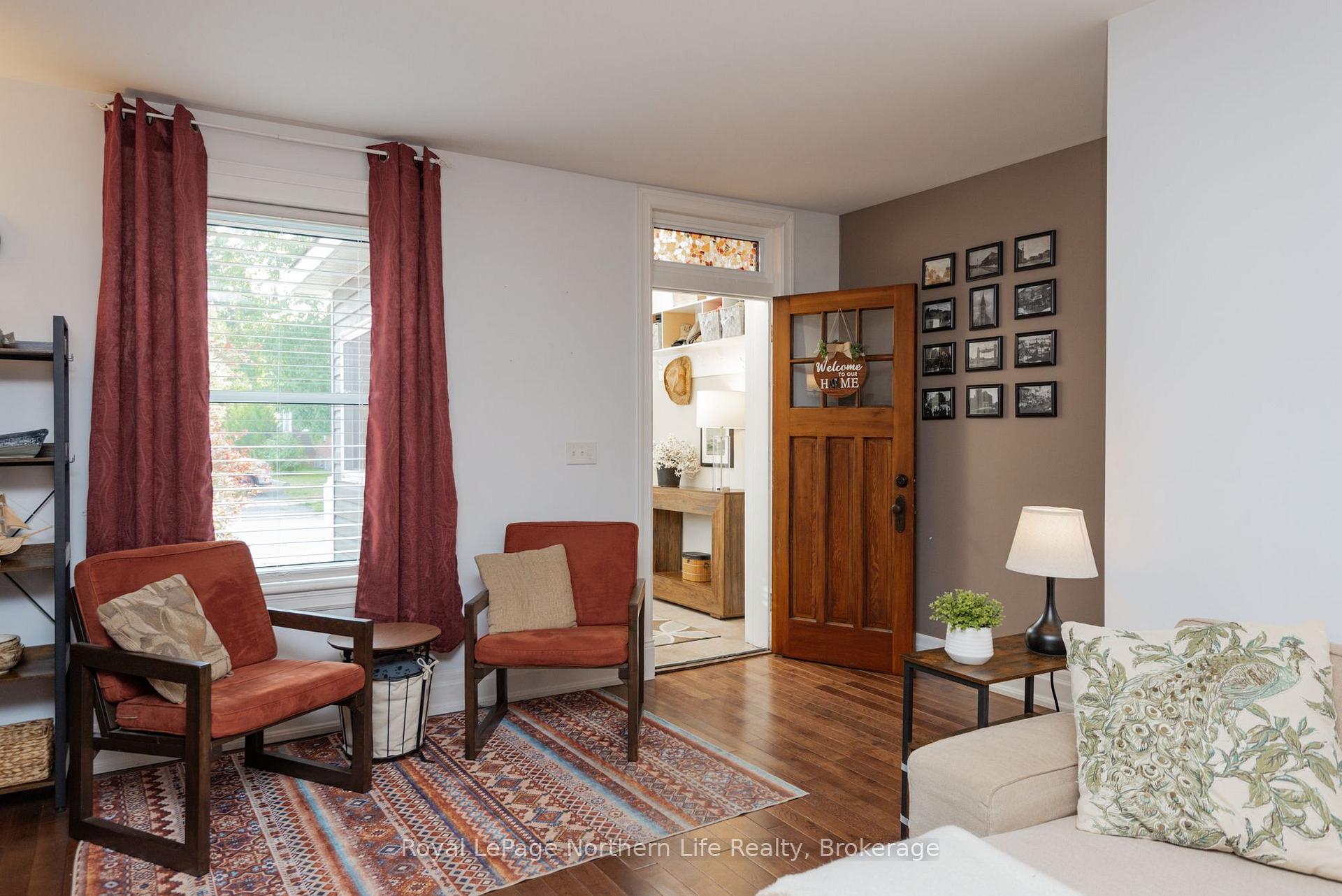Photo 13 of 833 McIntyre Street W, North Bay, West End — HOMEH