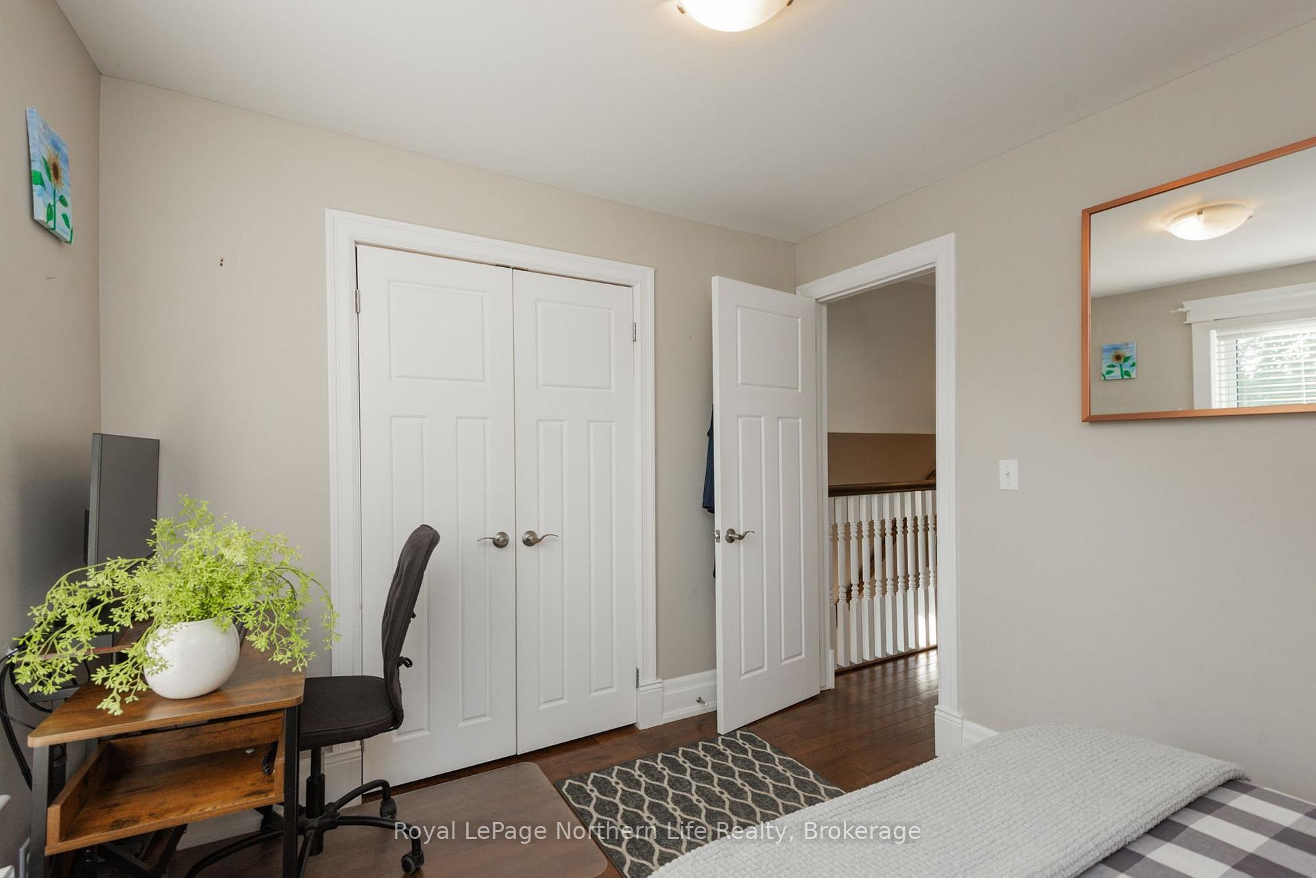 Photo 34 of 833 McIntyre Street W, North Bay, West End — HOMEH