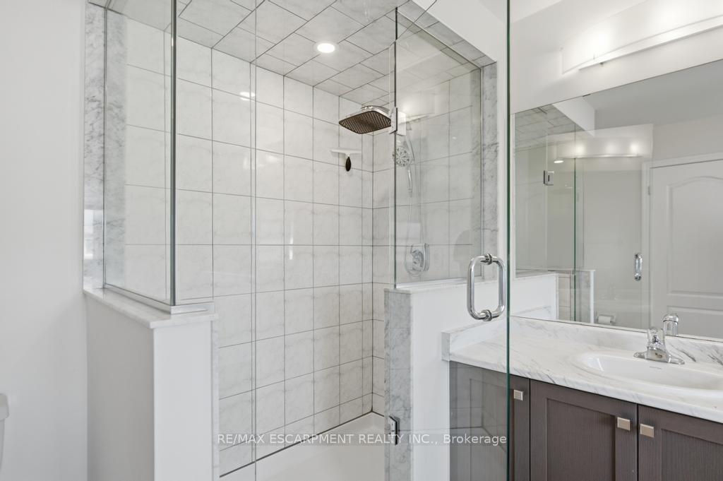 Photo 16 of 10 Cooke Avenue, Brantford, Empire South — HOMEH