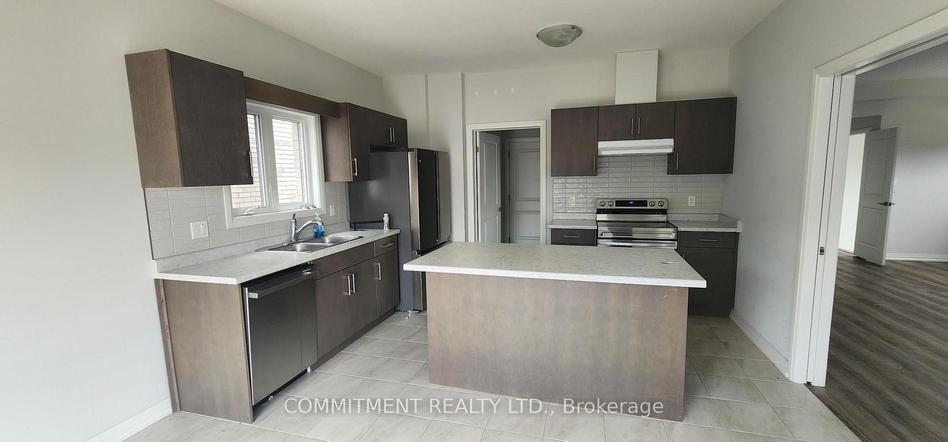 Photo 6 of 47 Samuel Avenue, Pelham, Fonthill — HOMEH