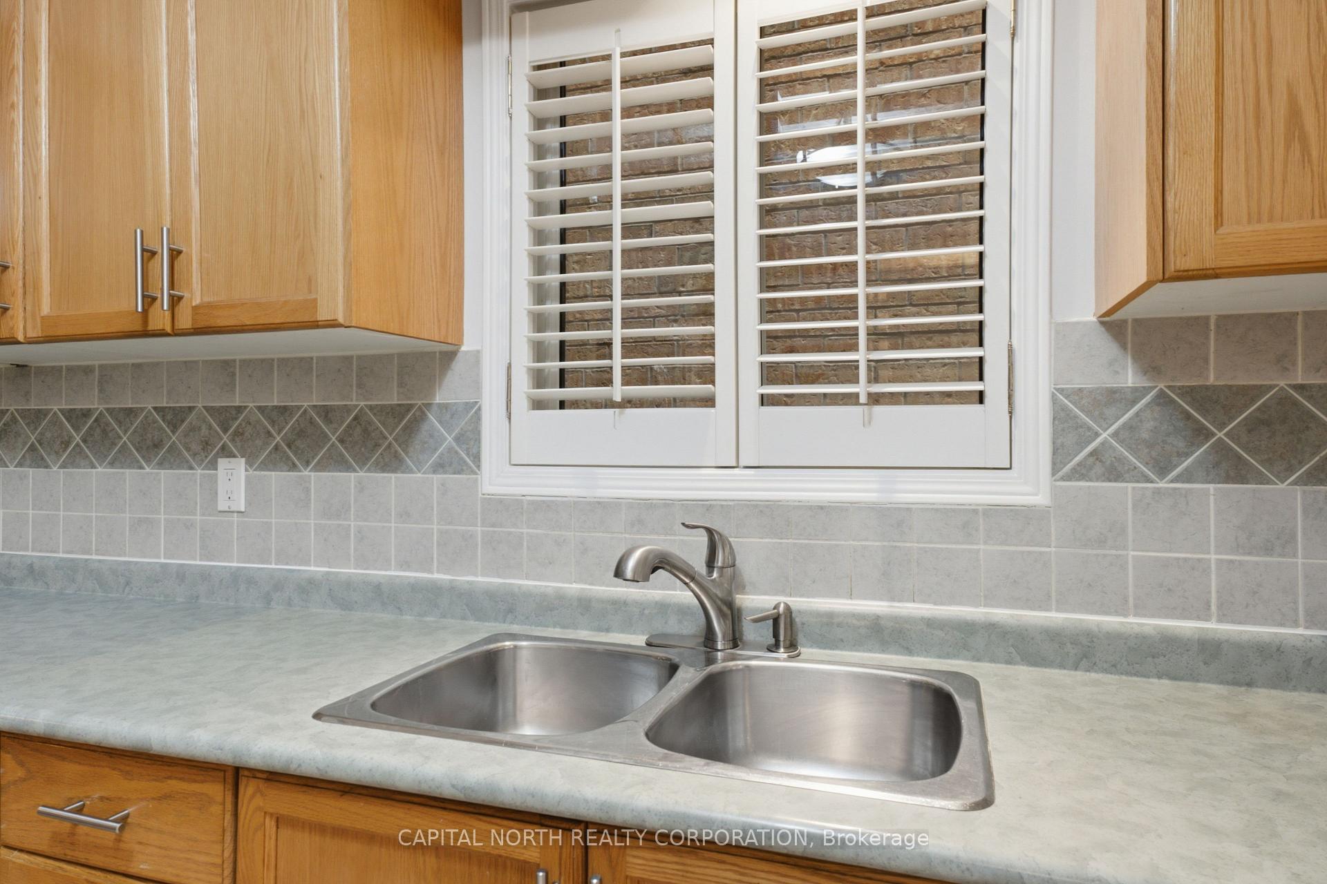 Photo 11 of 60 Monte Carlo Drive, Vaughan, Sonoma Heights — HOMEH